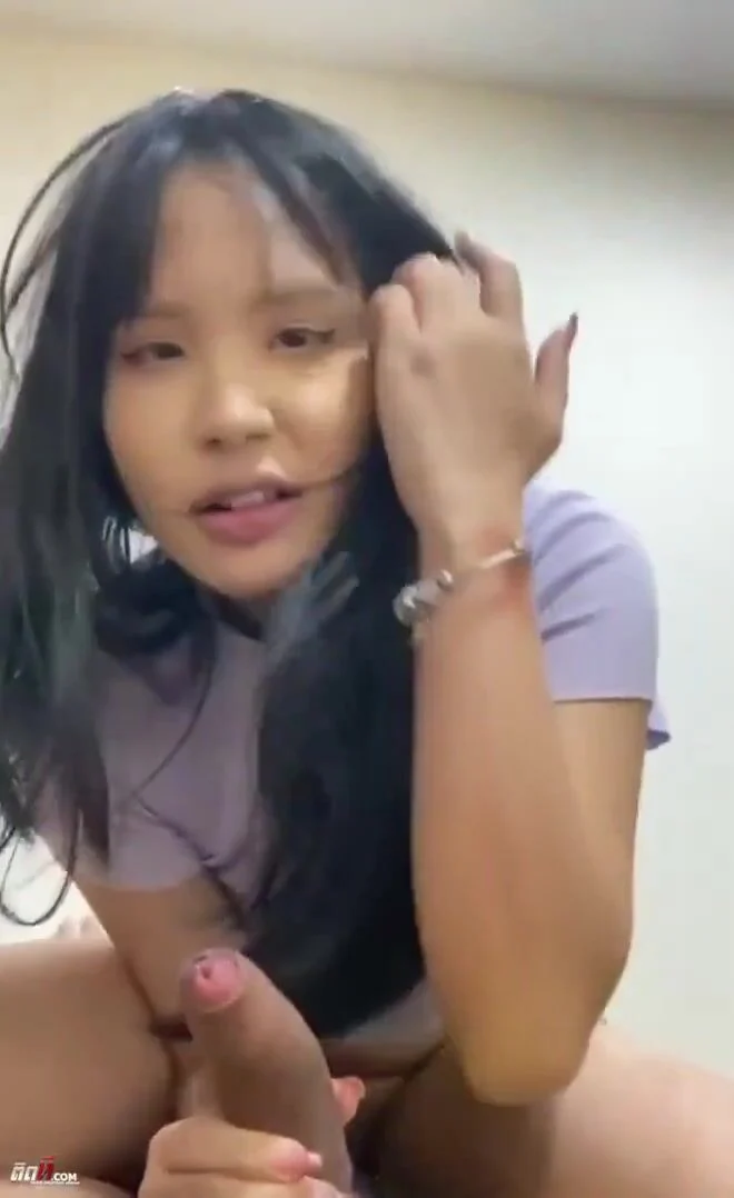 chi-hang-xom-xinh-yeu-tu-lau-nay-moi-tan-duoc-dit-te-cu-suong-vl-bu-mut-cu-gioi